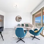 Elegant 2 Bed Apt With Pool In Juan Les Pins