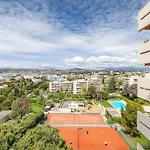 Elegant 2 Bed Apt With Pool In Juan Les Pins