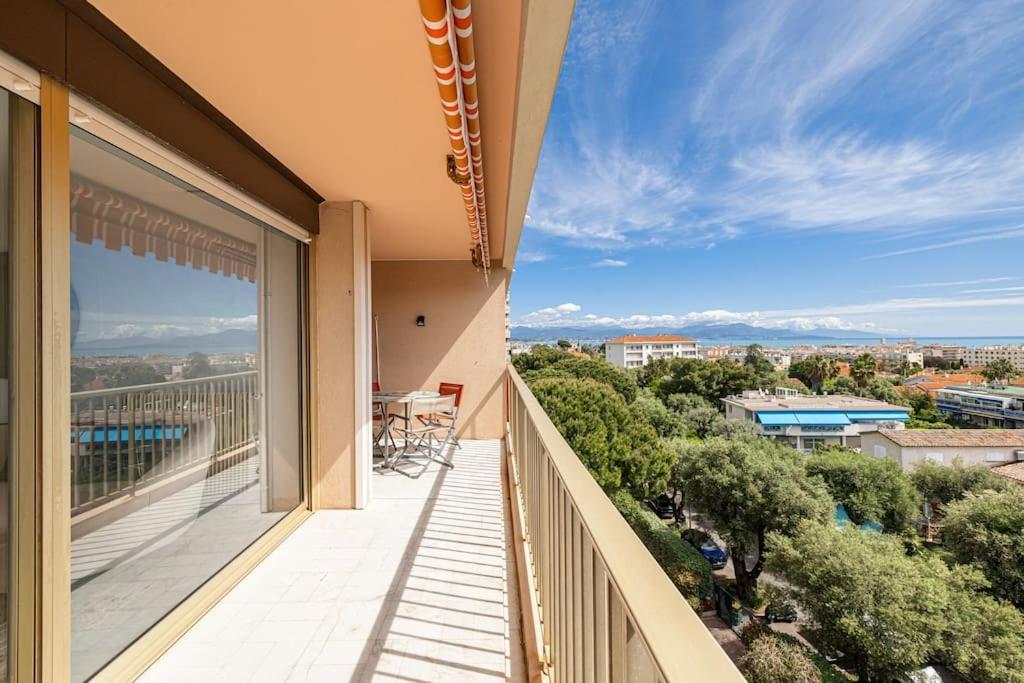 Elegant 2 Bed With Pool In Juan Les Pins *