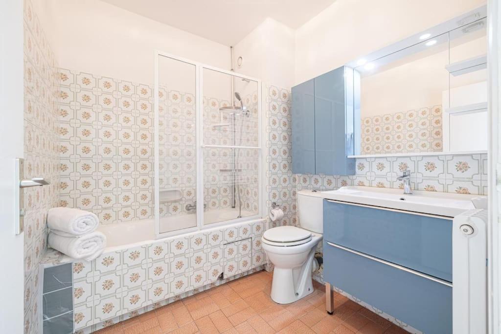 Elegant 2 Bed With Pool In Juan Les Pins Appartement