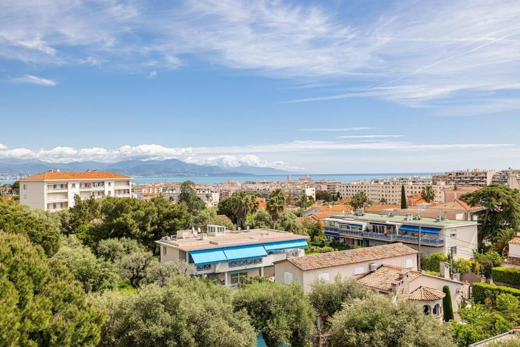 Appartement Elegant 2 Bed With Pool In Juan Les Pins *